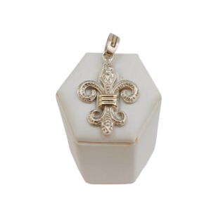Dije flor de lis plata y oro