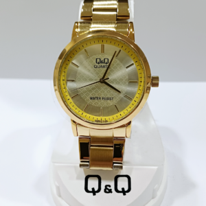 Reloj "Q&Q" malla metalica dorada
