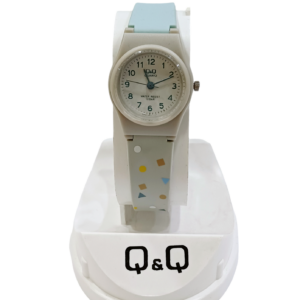 Reloj "Q&Q" malla PVC Celeste