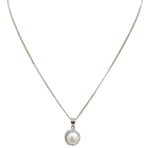 Cadena de plata con dije de perla de río