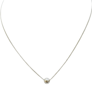 Cadena de plata con dije bolita