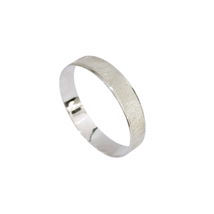 Esclava rayada de plata de 10 mm de ancho para niñas