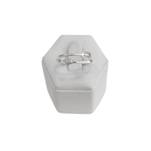 Anillo flecha en plata