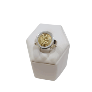 Anillo Virgen Niña en plata y oro