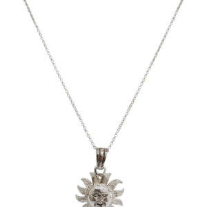 Cadena de plata con dije de sol