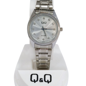 Reloj "Q & Q" para dama malla metal
