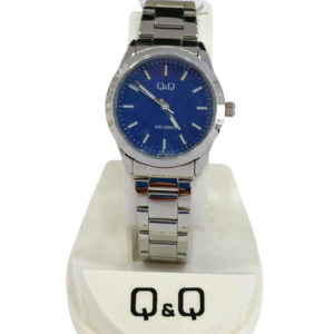 Reloj "Q & Q" para dama malla metal